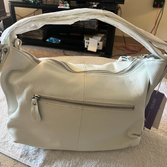 WHITE LEATHER SATCHEL… NEW WITH TAGS - Picture 4 of 14